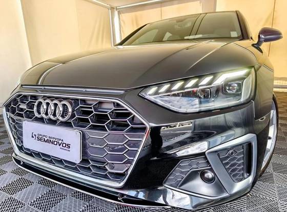 AUDI A4 2.0 TFSI MHEV S LINE QUATTRO S TRONIC AUDI A4 2.0 TFSI MHEV S LINE QUATTRO S TRONIC